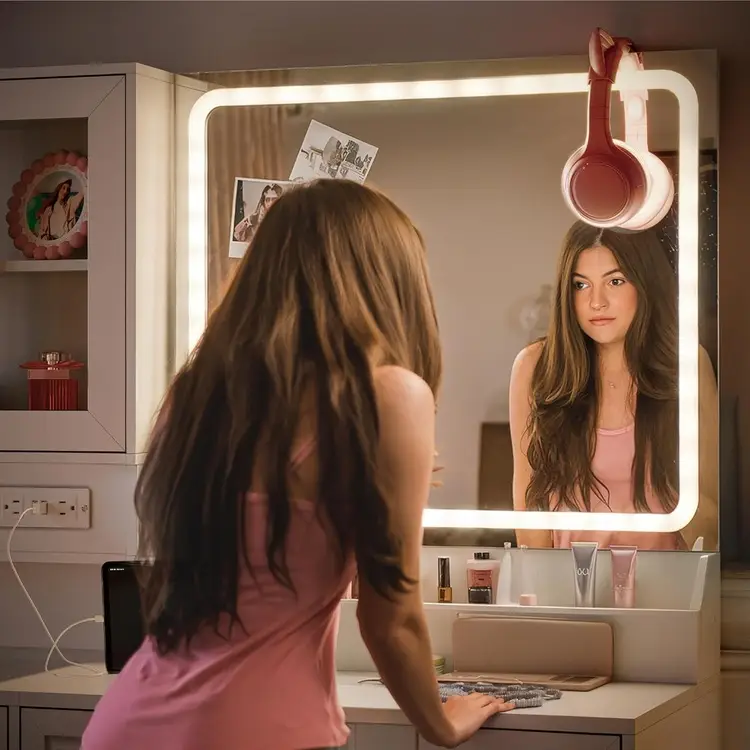 3 color adjustable led vanitys table 750x750